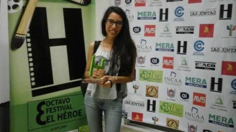 A sala llena, culminó la octava edición de El Héroe