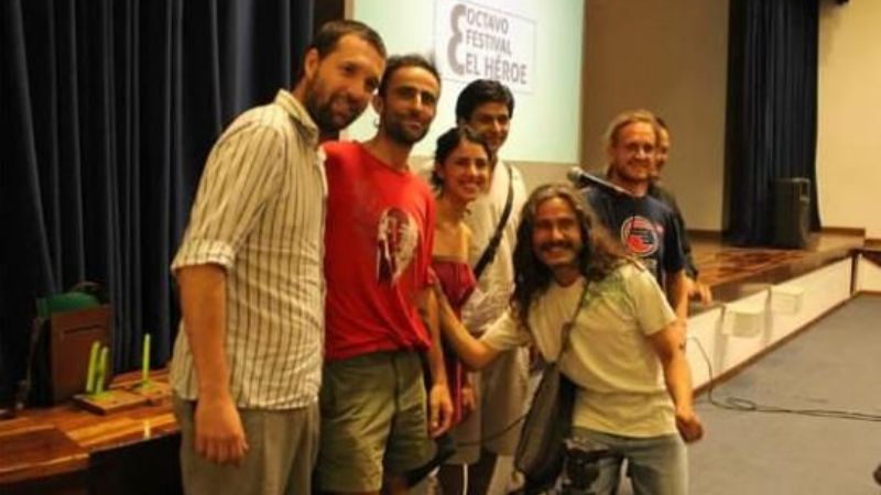 A sala llena, culminó la octava edición de El Héroe