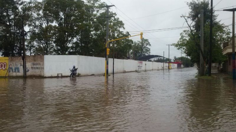 La lluvia del miércoles inundó gran parte de Santiago del Estero