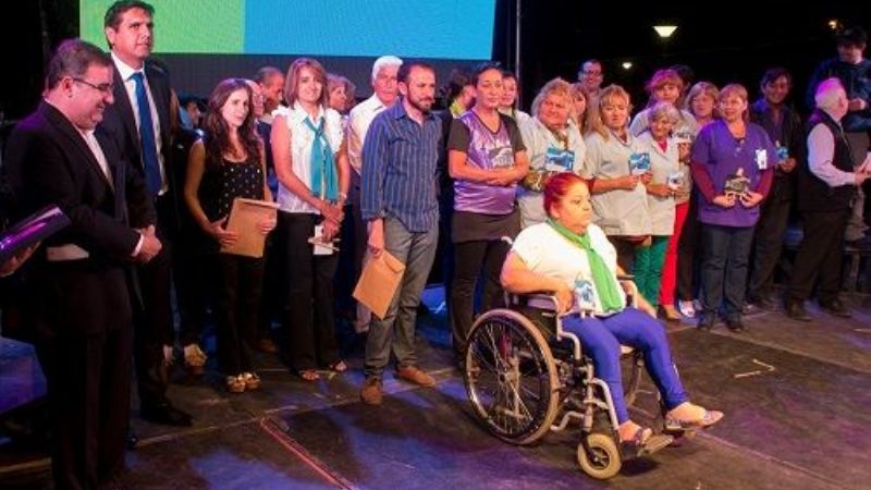 Imponente festejo por aniversario del Urbano Girardi