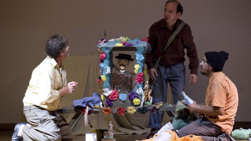 El Teatro homenajeó a Tiescho Gaete
