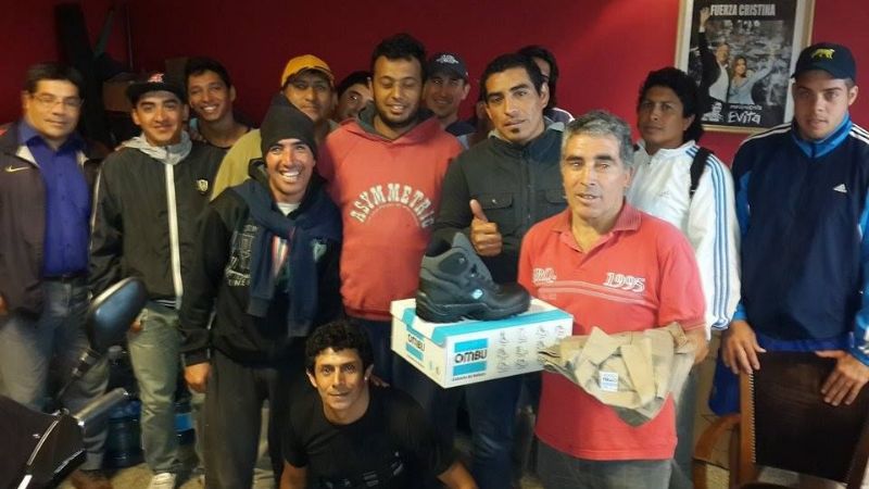 Entrega de indumentaria para municipales de Valle Viejo