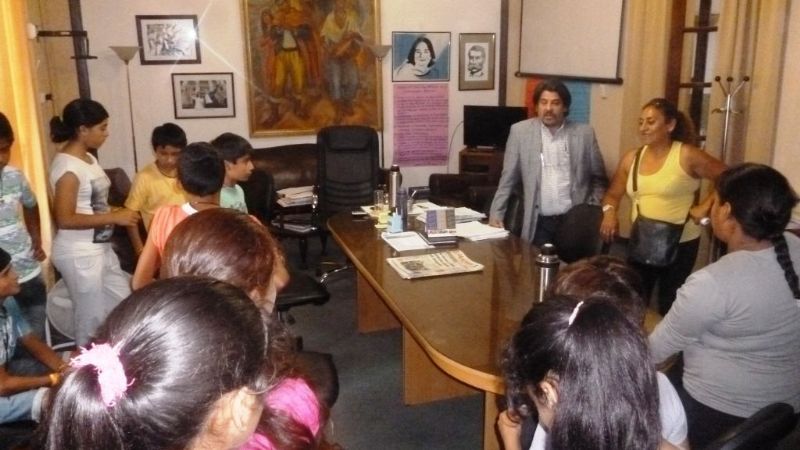 Alumnos de El Potrero fueron recibidos por Ariza