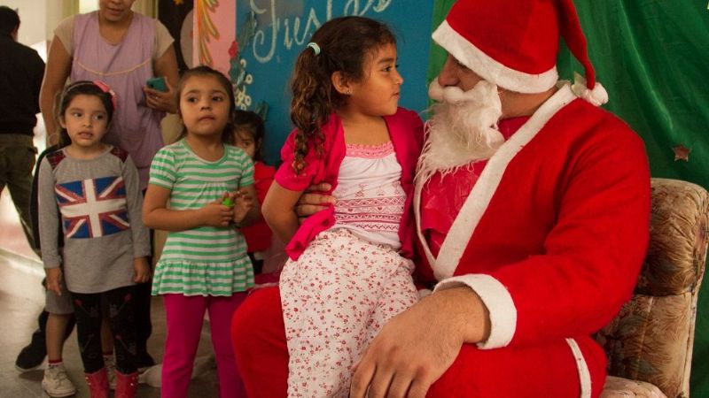 Papá Noel visitó las instituciones infantiles