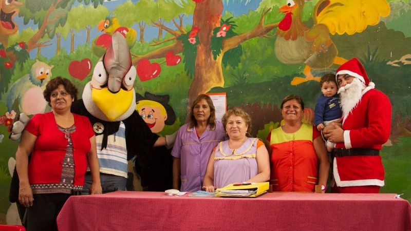 Papá Noel visitó las instituciones infantiles