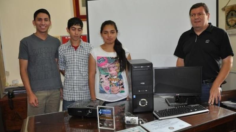 Alumnos de la ENET Nº 1, premiados en Concurso de Escuelas Técnicas