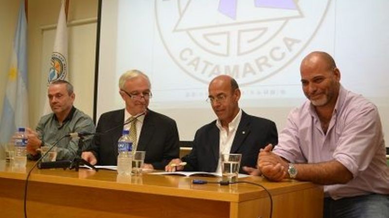 La Universidad firmó convenio con empresa minera