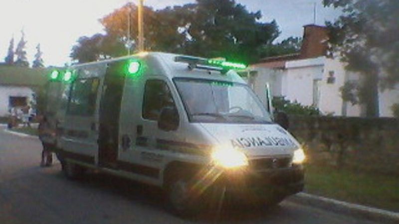 Jugador quedó inconciente al recibir un codazo