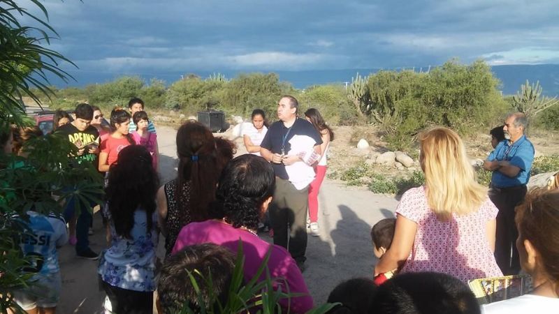 Gesto navideño en barrios de la zona sur