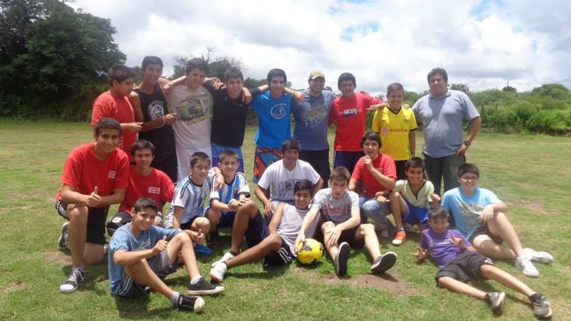 Más de 80 jóvenes participaron del primer campamento juvenil interparroquial en El Alto