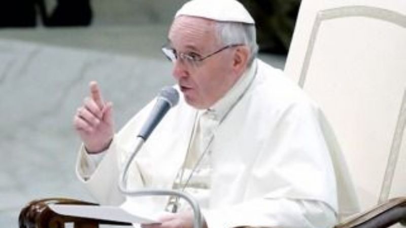 Francisco pidió respeto por “el derecho a la libertad religiosa"