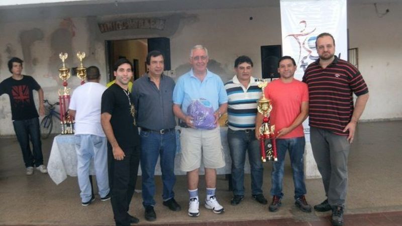 Deportes premió a los campeones del torneo de FutSal Interligas