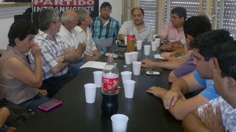 Se conformó la “Mesa Permanente de partidos del FPV”