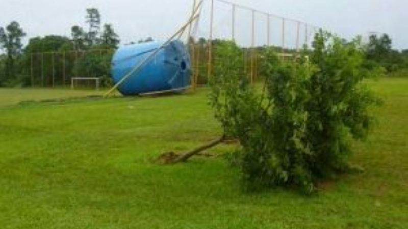 Un fuerte temporal provocó destrozos en Misiones