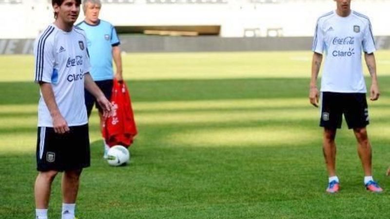 Messi y Di María, únicos argentinos en el equipo ideal de L'Equipe