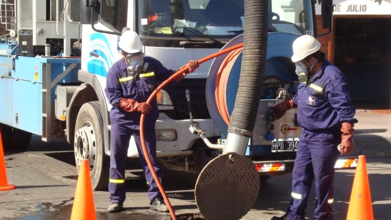 Suministro de agua potable para las fiestas marianas