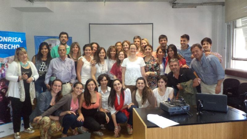 Catamarca expuso sus experiencias de trabajo en la reunión nacional de odontología