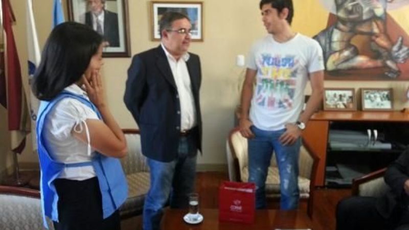 El catamarqueño Javier Guzmán dará una clínica de Hockey