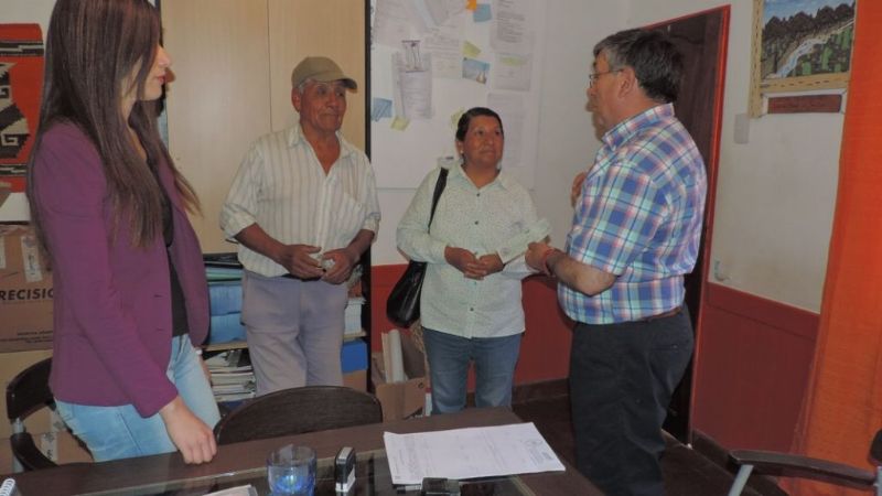 León Mendoza responde con acciones a los vecinos