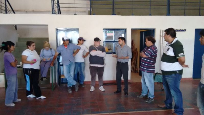 “Argentina Trabaja” realiza mejoras en el polideportivo de las 920