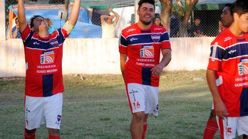 Apenas por un “Paquito”, Obreros venció 1-0 a “la Villa”