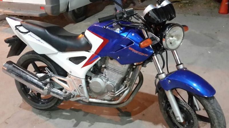 Aprehenden a tres personas y secuestran droga en el Puesto Caminero El Portezuelo