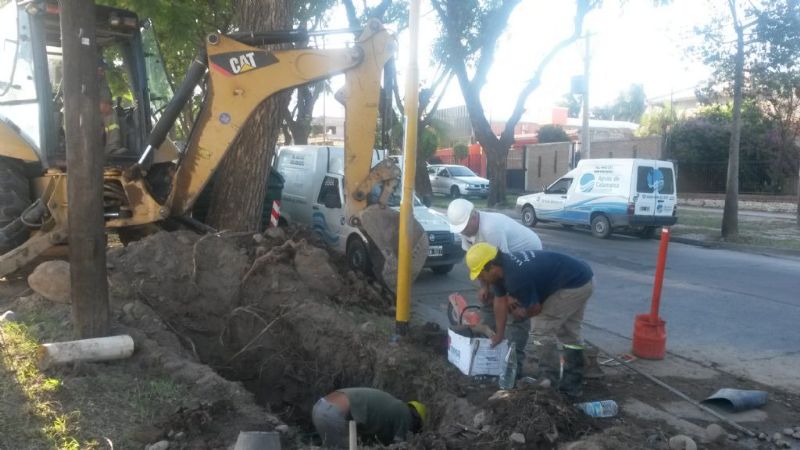 Solucionaron problema de agua en el barrio Achachay