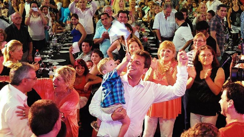 Massa: “Me voy a sentar con Cobos a dialogar”