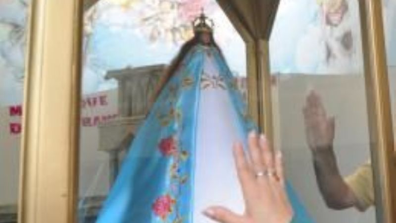 El amor a la Virgen pasa por servir a los demás