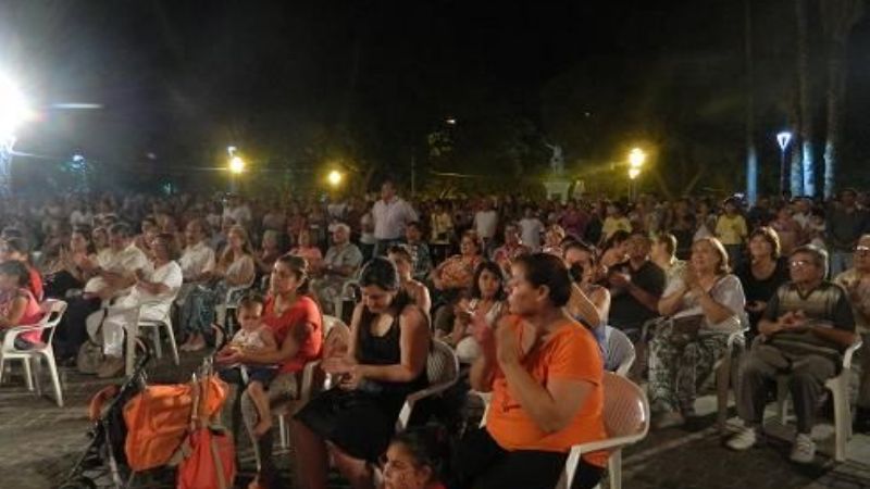 Matrimonios renovaron sus votos  ante la Madre del Valle