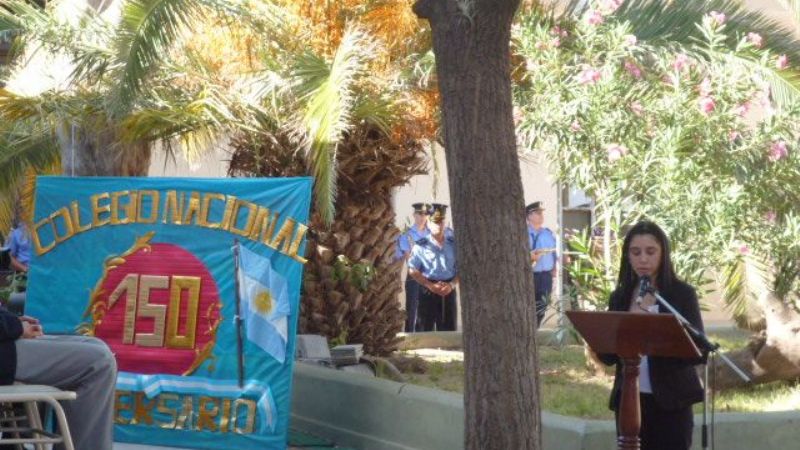Emotivo acto por los 150 años del Colegio Nacional