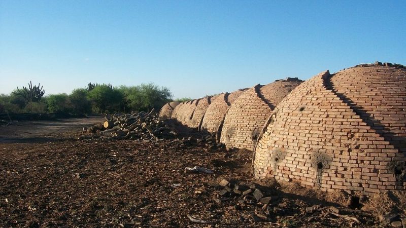En Catamarca, la producción ladrillera es artesanal y de economía familiar