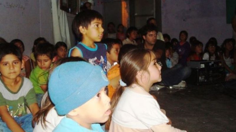 Cine Móvil en Polcos