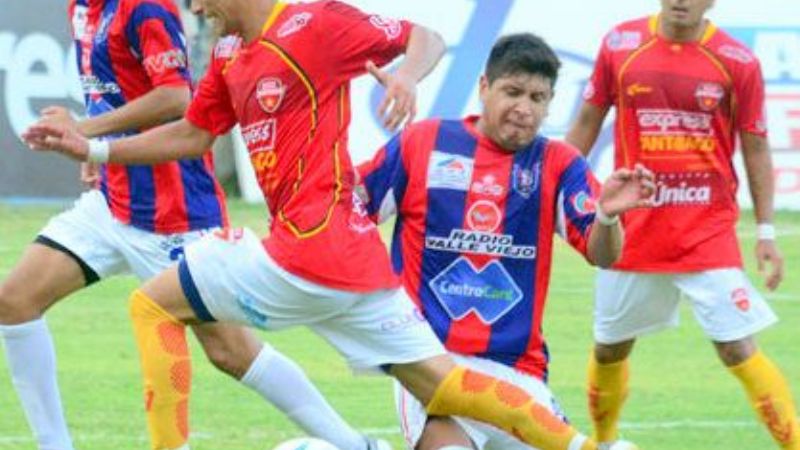 San Lorenzo cayó 4-2 y debe esperar para pasar de fase