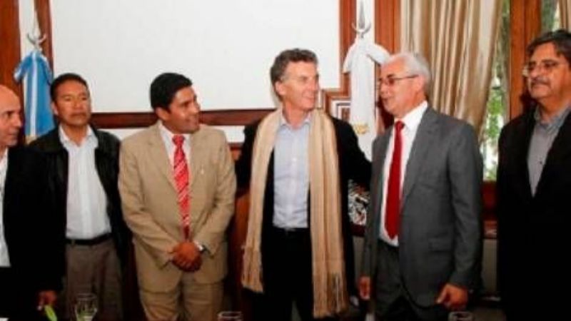 Y en Catamarca, ¿qué hacemos de las fotos con Macri”