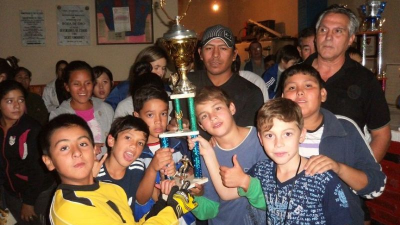 Cierre exitoso del Baby Futbol de Fray M. Esquiú