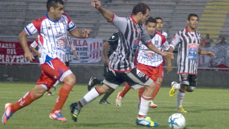 Mitre llegó a la cima y Villa Cubas busca escapar del fondo