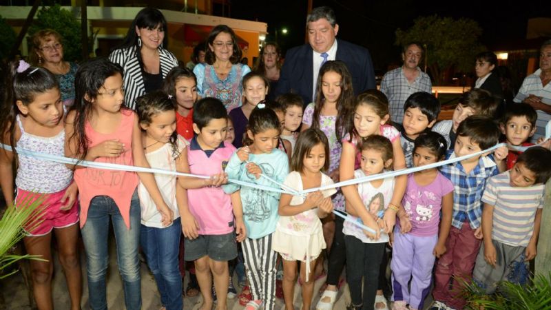 Lucía inauguró importantes obras en Recreo