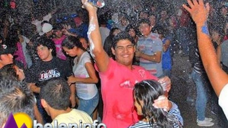 Siguen los carnavales en Belén