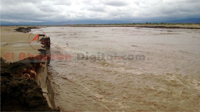 Desesperante situación en Punta del Agua por las intensas lluvias