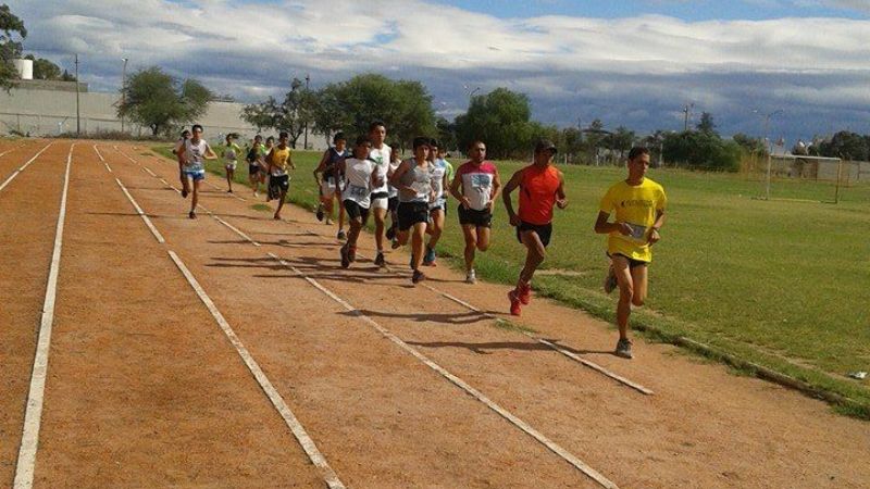 Los "Mayuatos" tomaron la punta