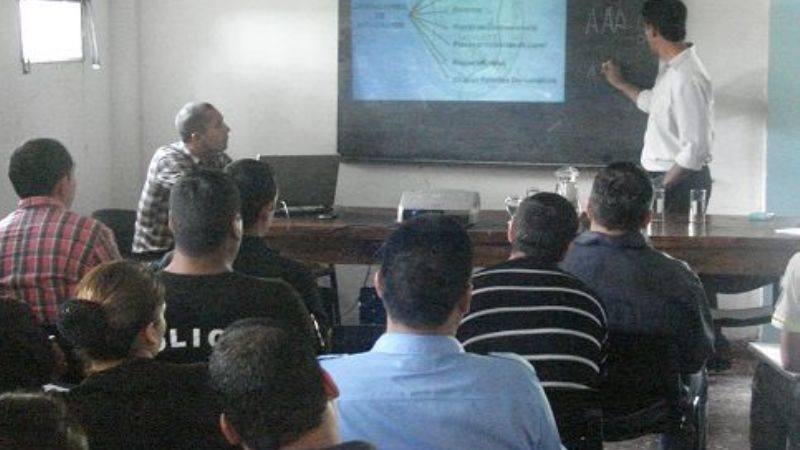 Curso sobre “Verificación de documentación de rodados”