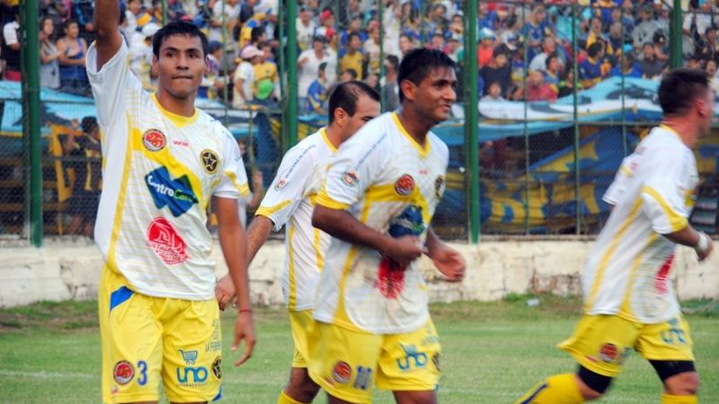 Policial ganó y dio un paso decisivo para mantener la categoría