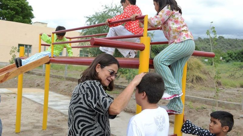La gobernadora inauguró jardín de infantes en La Quebrada