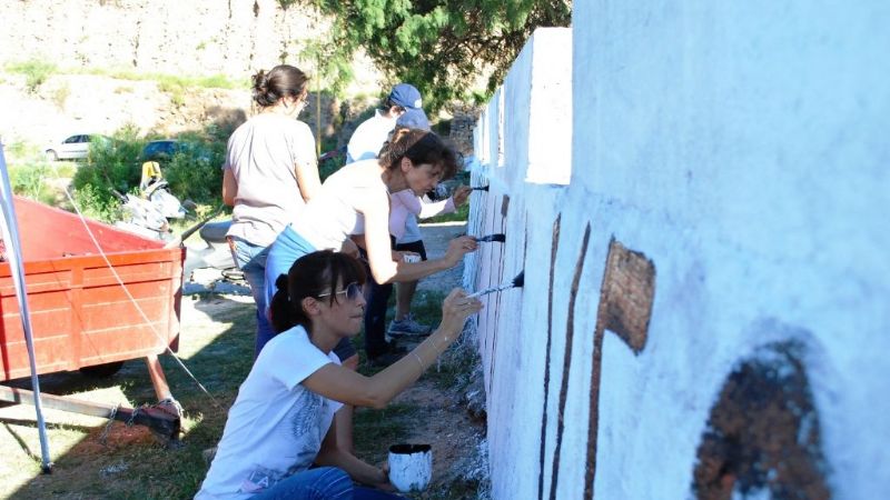 Acción Poética retomó sus pintadas en la ciudad