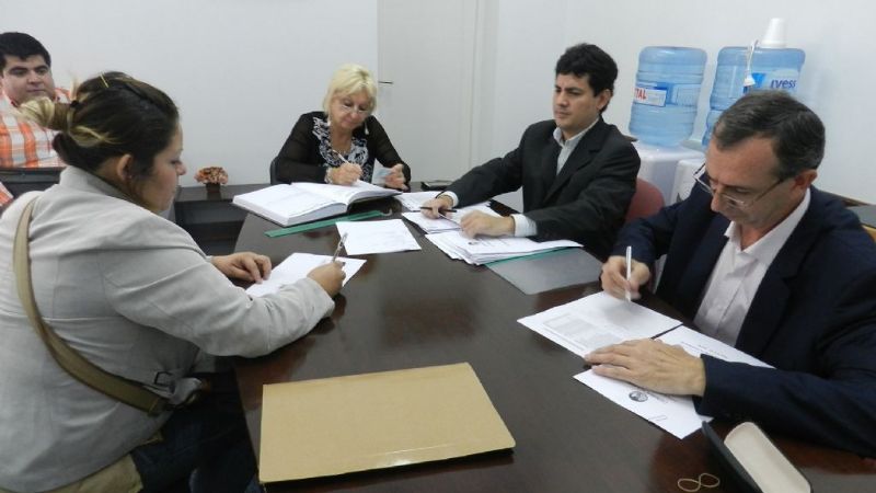 15 familias ya tienen su terreno propio en el “Loteo Portal del Norte”