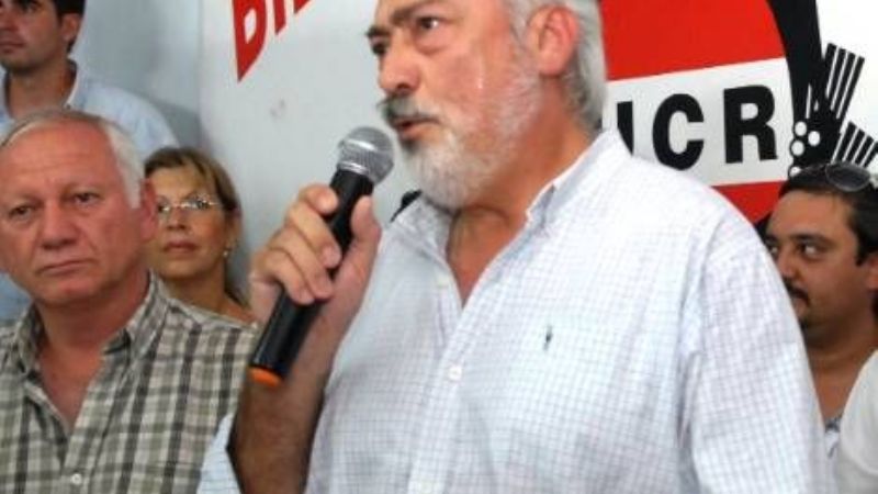 Guzmán revolotea a radicales andalgalenses