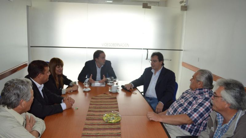 Agenda común acordada por Mera y legisladores