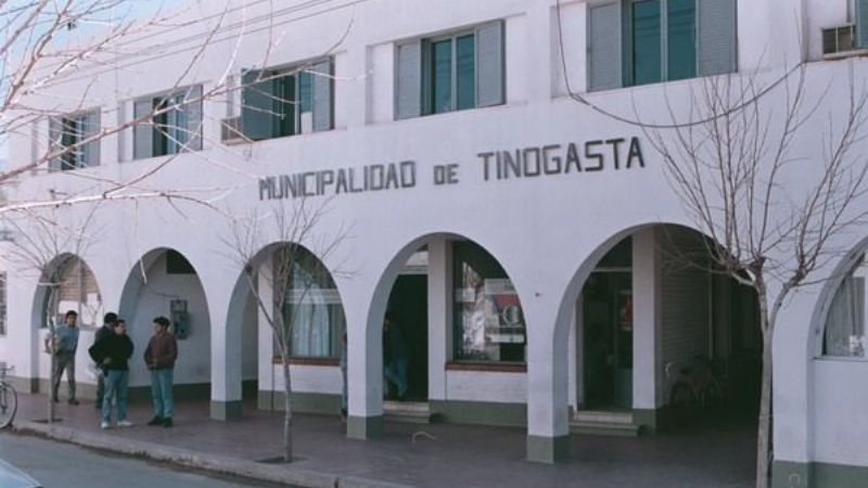 Municipales de Tinogasta volvieron al paro
