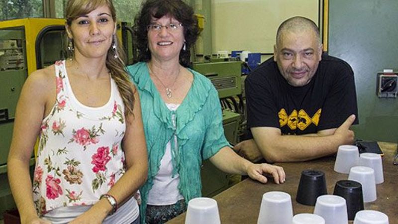 Desarrollan ovitrampa con larvicida contra el Aedes Aegypti en el plástico